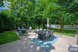 189 Mills Ln, Fort Mill, SC 29708 - Photo 8