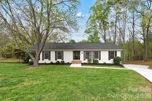 100 Chadmore Dr, Charlotte, NC 28270 - Photo 1