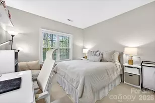 6415 Wakehurst Rd, Charlotte, NC 28226 - Photo 36