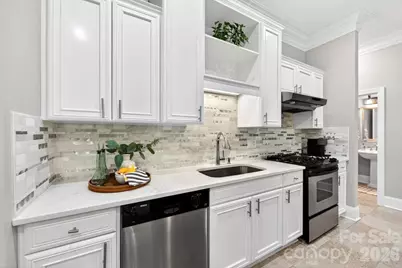 6415 Wakehurst Road, Charlotte, NC 28226 - Photo 16