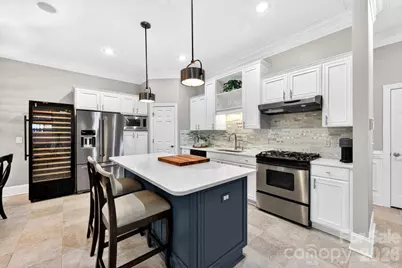 6415 Wakehurst Road, Charlotte, NC 28226 - Photo 12