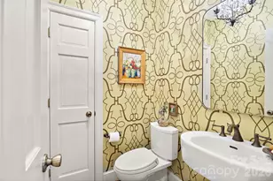 6121 Bentway Dr, Charlotte, NC 28226 - Photo 8