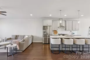 11939 Fiddlers Roof Ln, Charlotte, NC 28277 - Photo 16