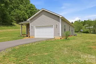 10 Scarlett Ridge Dr, Marshall, NC 28753 - Photo 32