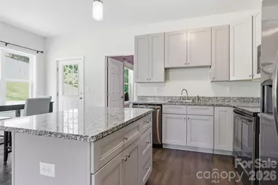 10 Scarlett Ridge Drive, Marshall, NC 28753 - Photo 8