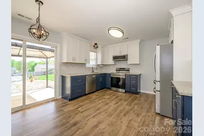 7036 Davis Forest Lane, Charlotte, NC 28262 - Photo 8