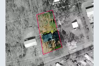 585 S Peak Street, Columbus, NC 28722 - Photo 8