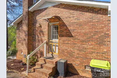585 S Peak Street, Columbus, NC 28722 - Photo 6