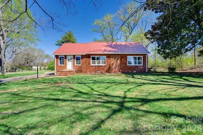 2414 N Olivers Road, Newton, NC 28658 - Photo 2