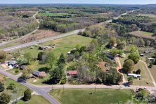 2414 N Olivers Cross Rd, Newton, NC 28658 - Photo 26