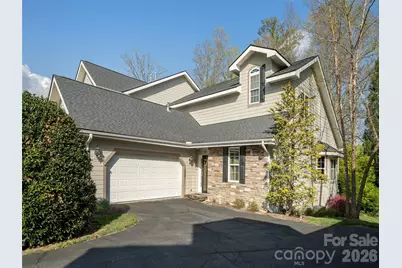 83 Towne Place Drive, Hendersonville, NC 28792 - Photo 2