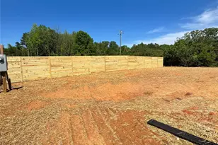 9020 Mt Holly Rd, Charlotte, NC 28214 - Photo 14