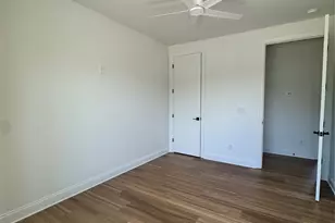 9020 Mt Holly Rd, Charlotte, NC 28214 - Photo 4