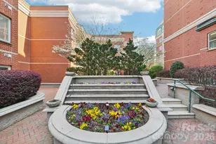 401 N Church St, Charlotte, NC 28202 - Photo 36
