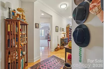 401 N Church Street #408, Charlotte, NC 28202 - Photo 4