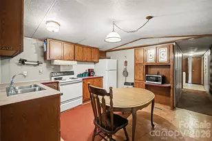 126 Amelia Dr, Fort Mill, SC 29715 - Photo 8