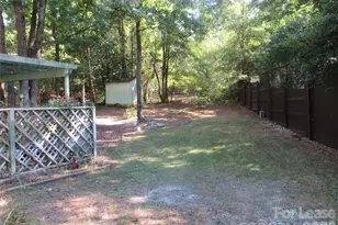 9024 Gamesford Dr, Charlotte, NC 28277 - Photo 18