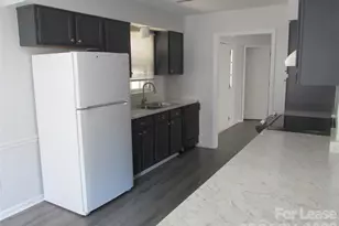 9024 Gamesford Dr, Charlotte, NC 28277 - Photo 6