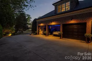 131 The Point Dr, Mooresville, NC 28117 - Photo 38