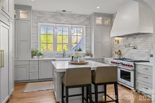 372 Hillside Ave, Charlotte, NC 28209 - Photo 14