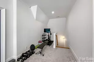 372 Hillside Ave, Charlotte, NC 28209 - Photo 42