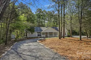 10368 Turnplow Dr, Davidson, NC 28036 - Photo 4