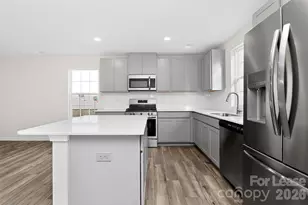 10032 Greystar Rd, Charlotte, NC 28209 - Photo 6