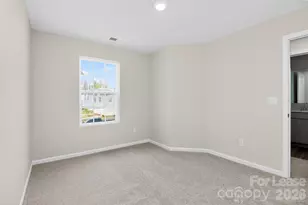 10032 Greystar Rd, Charlotte, NC 28209 - Photo 14