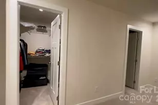 10188 Harvest Gold Dr, Charlotte, NC 28215 - Photo 16