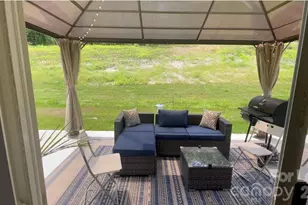 10188 Harvest Gold Dr, Charlotte, NC 28215 - Photo 18