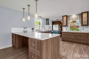 810 Surry Dr, Shelby, NC 28152 - Photo 4