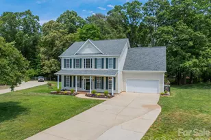 1401 Kent Ct, Monroe, NC 28110 - Photo 2