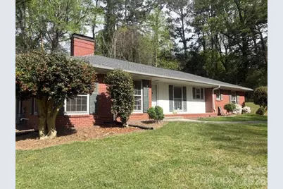 376 Sunnyside Drive SE, Concord, NC 28025 - Photo 2