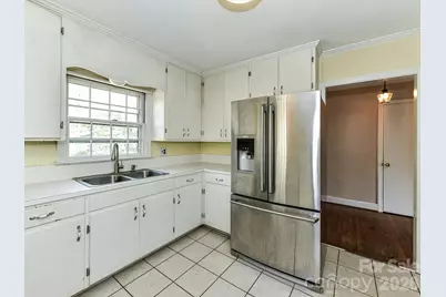 556 Eastway Street, Davidson, NC 28036 - Photo 12