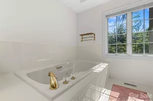 3 Fir Tree Ln, Asheville, NC 28803 - Photo 22