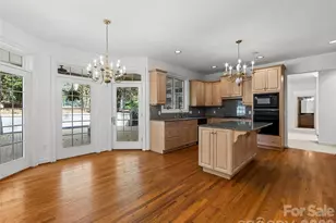 3 Fir Tree Ln, Asheville, NC 28803 - Photo 14