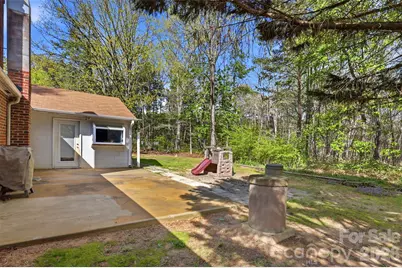 2670 N Olivers Road, Newton, NC 28658 - Photo 24