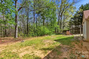2670 N Olivers Rd, Newton, NC 28658 - Photo 26