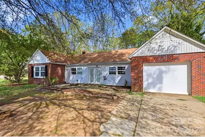 2670 N Olivers Road, Newton, NC 28658 - Photo 4