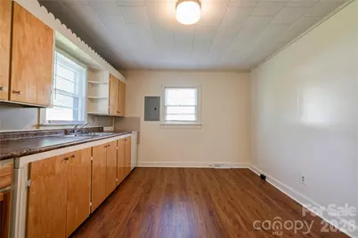 110 Owens Street, Kings Mountain, NC 28086 - Photo 6