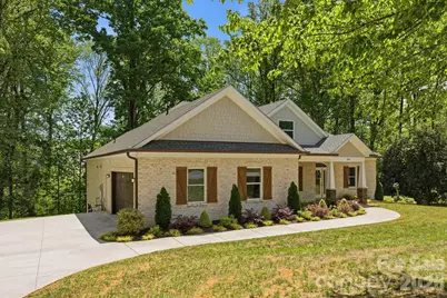 2442 Falcon Lane, Statesville, NC 28625 - Photo 4