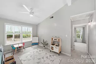 10218 Rougemont Ln, Charlotte, NC 28277 - Photo 34