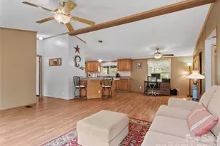 155 Thunderstruck Rdg, Burnsville, NC 28714 - Photo 18