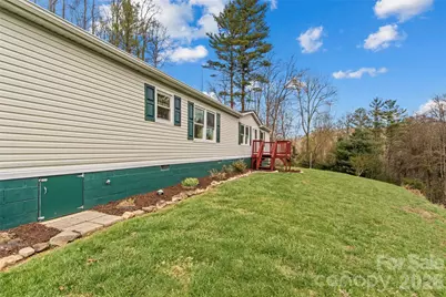 155 Thunderstruck Ridge, Burnsville, NC 28714 - Photo 1