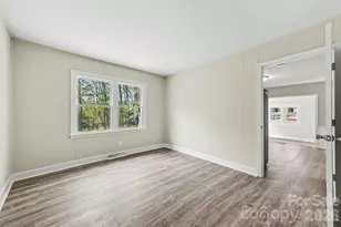 2917 Dalecrest Dr, Charlotte, NC 28269 - Photo 20