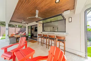 344 Melbourne Ct, Charlotte, NC 28209 - Photo 6