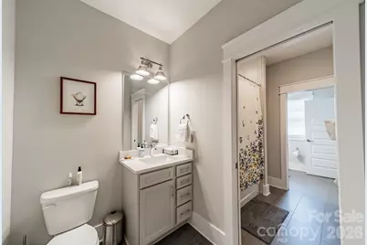 344 Melbourne Court, Charlotte, NC 28209 - Photo 34