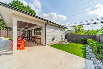 344 Melbourne Court, Charlotte, NC 28209 - Photo 24