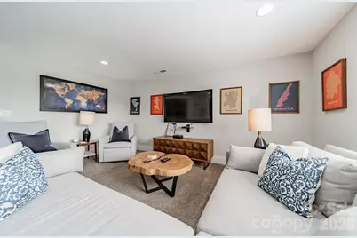 344 Melbourne Court, Charlotte, NC 28209 - Photo 38