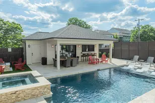 344 Melbourne Ct, Charlotte, NC 28209 - Photo 16